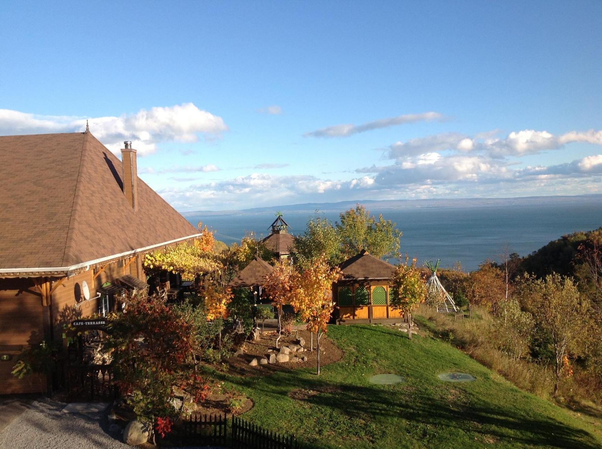 Auberge La Cote d'Or Petite-Riviere-Saint-Francois Exterior foto