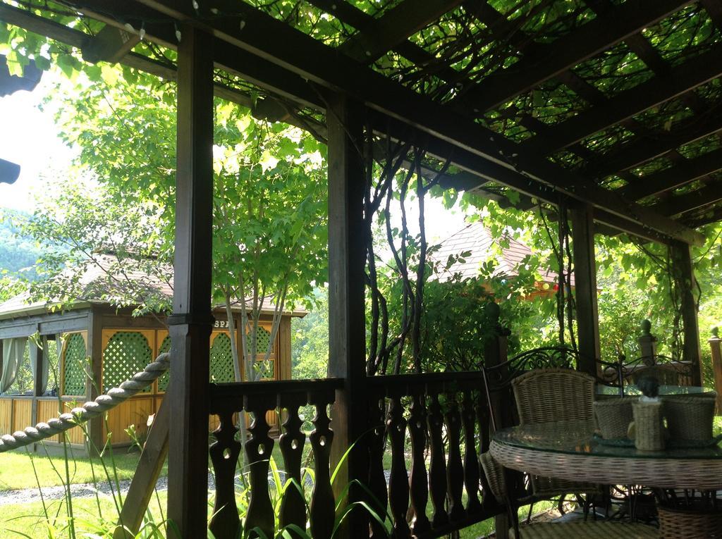 Auberge La Cote d'Or Petite-Riviere-Saint-Francois Exterior foto