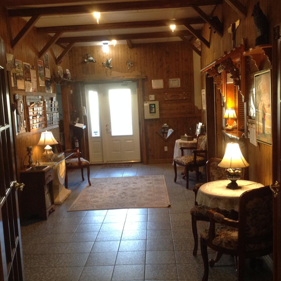 Auberge La Cote d'Or Petite-Riviere-Saint-Francois Exterior foto